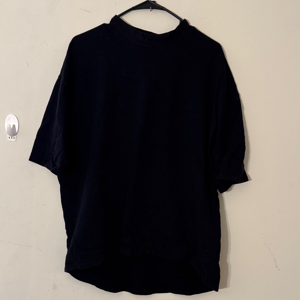 Zara Black Short Sleeve Men's Tee